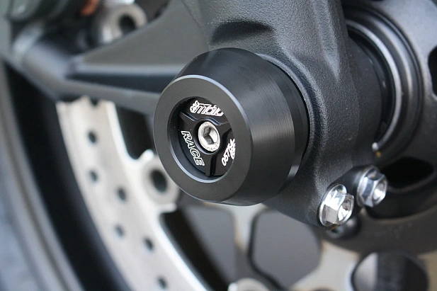 Слайдеры оси переднего колеса мотоцикла GSG с черной анодированной вставкой 28E-50E-O