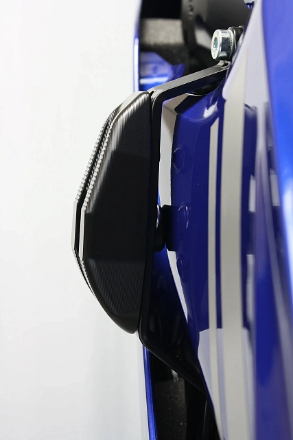 Слайдеры рамы мотоцикла продольные с черными кронштейнами GSG 1505025-Y56