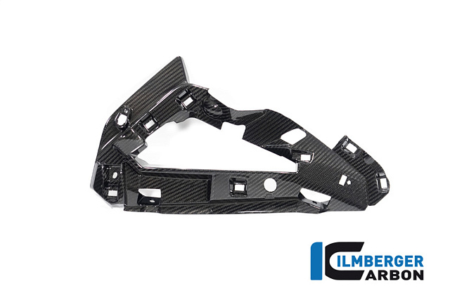 Накладка радиатора, левая ILMBERGER CARBON CG.WAL.007.MXR24
