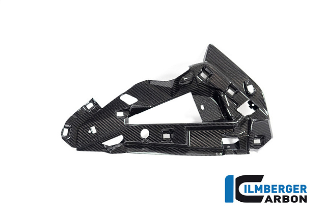 Накладка радиатора, правая ILMBERGER CARBON CG.WAR.008.MXR24