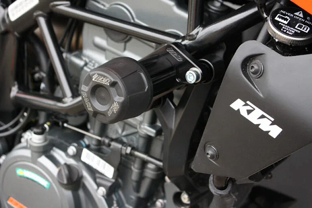 Слайдеры рамы мотоцикла с черными кронштейнами GSG 4060255-KM10-DS-SH