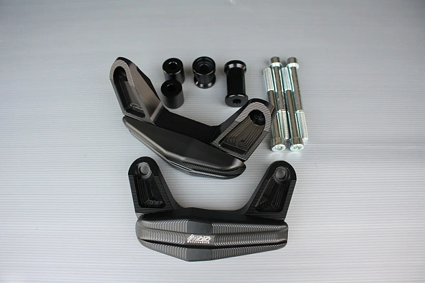 Слайдеры рамы мотоцикла продольные с черными кронштейнами GSG 1505025-K69-SH