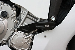 Слайдеры рамы мотоцикла продольные с черными кронштейнами GSG 1055025-Y49