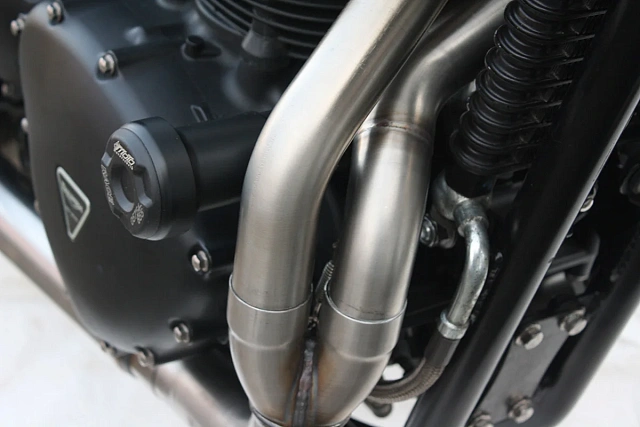 Слайдеры рамы мотоцикла с черными кронштейнами GSG 1154440-T28