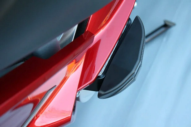 Слайдеры рамы мотоцикла продольные с черными кронштейнами GSG 1505040-Y47-SH