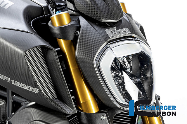 Накладка фары ILMBERGER CARBON LIA.114.DI19M.K