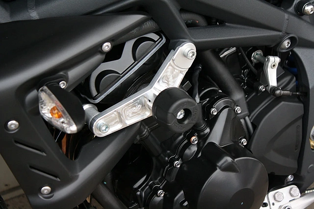 Слайдеры рамы мотоцикла GSG 6544450-T21-DS