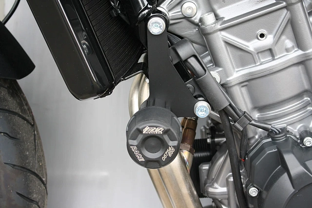 Слайдеры рамы мотоцикла с черными кронштейнами GSG 406026055-KM12