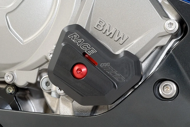 Cлайдер двигателя мотоцикла накладка моторной крышки правая GSG с красной вставкой 100-80-20-W700R