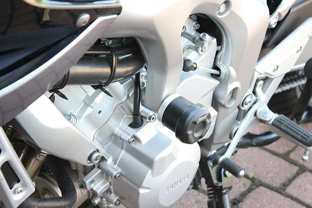 Слайдеры рамы мотоцикла GSG 3049453-Y25