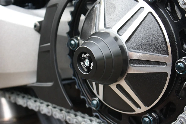 Слайдеры оси заднего колеса мотоцикла GSG с черной анодированной вставкой 65E-49E-O-H67