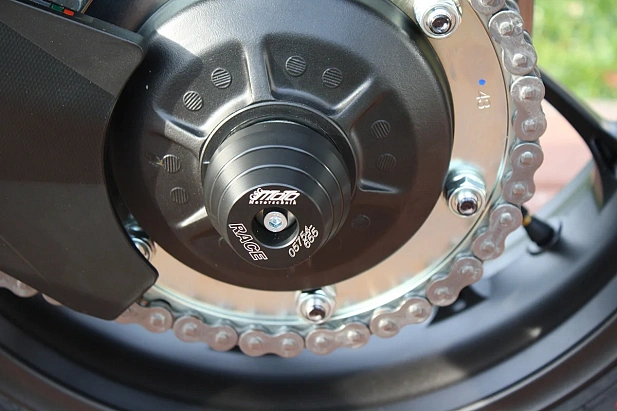 Слайдер оси заднего колеса мотоцикла GSG 60-30