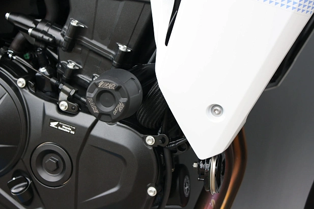 Слайдеры рамы мотоцикла с черными кронштейнами GSG 4060285-H79-SH