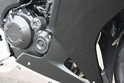 Слайдеры рамы мотоцикла с черными кронштейнами GSG 406028570-H47-SH