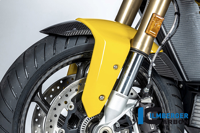 Переднее крыло окрашенного пластика ILMBERGER CARBON CG.KVO.040.1XR20